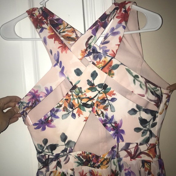 Adelyn Rae dress - Picture 2 of 3